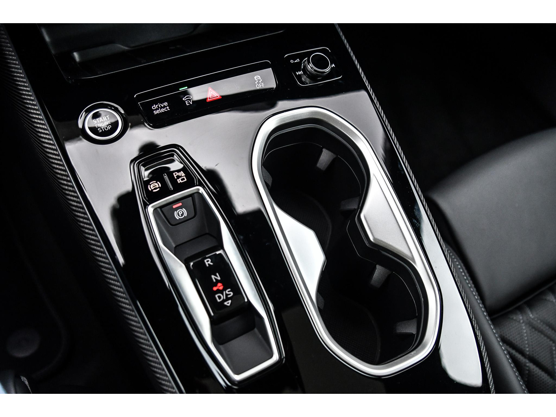 Audi A6 Avant 2.0 e-hybrid quattro S edition Competition 47476705-25.jpg | Bruijns Auto