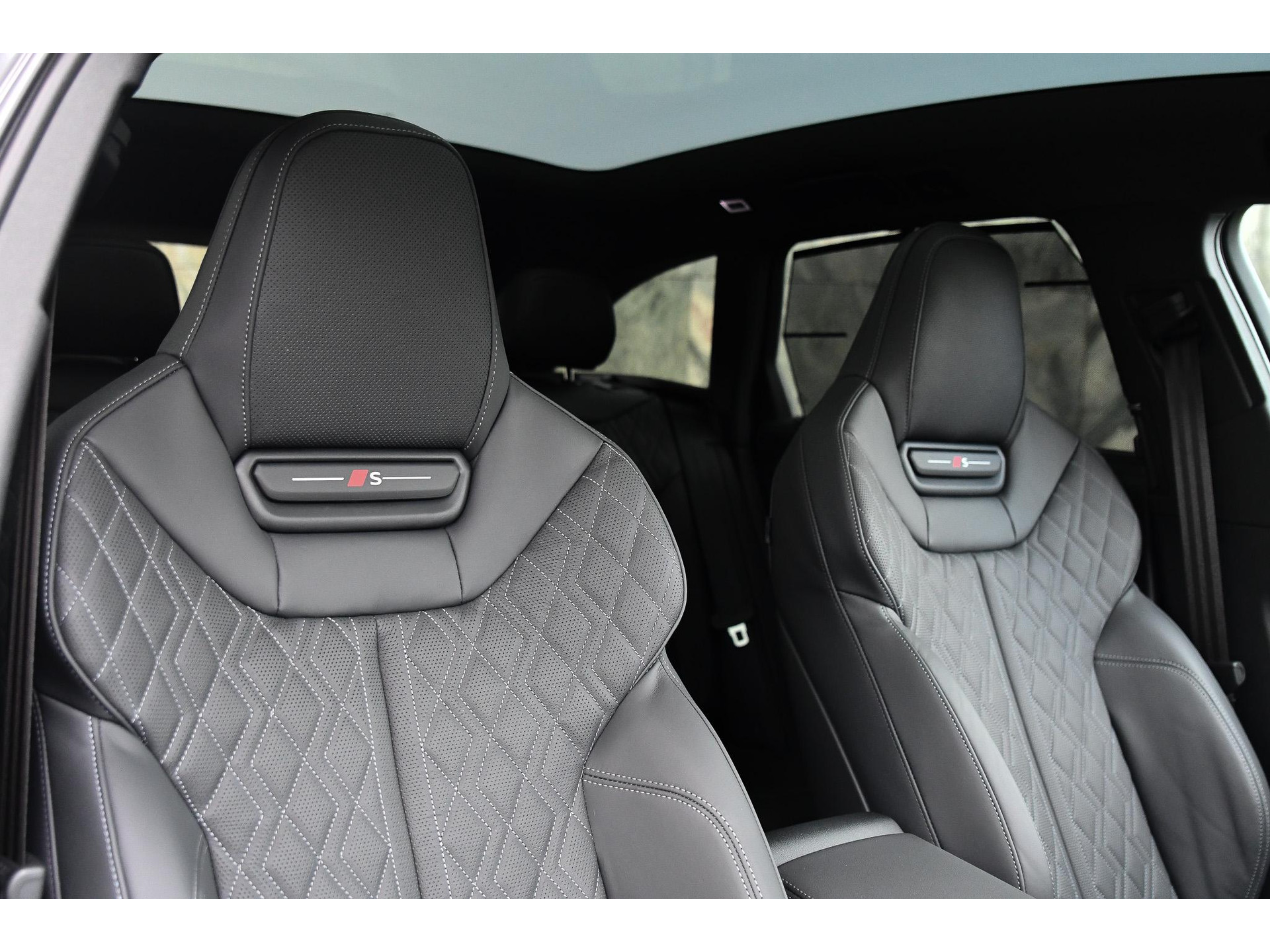 Audi A6 Avant 2.0 e-hybrid quattro S edition Competition 47476705-7.jpg | Bruijns Auto