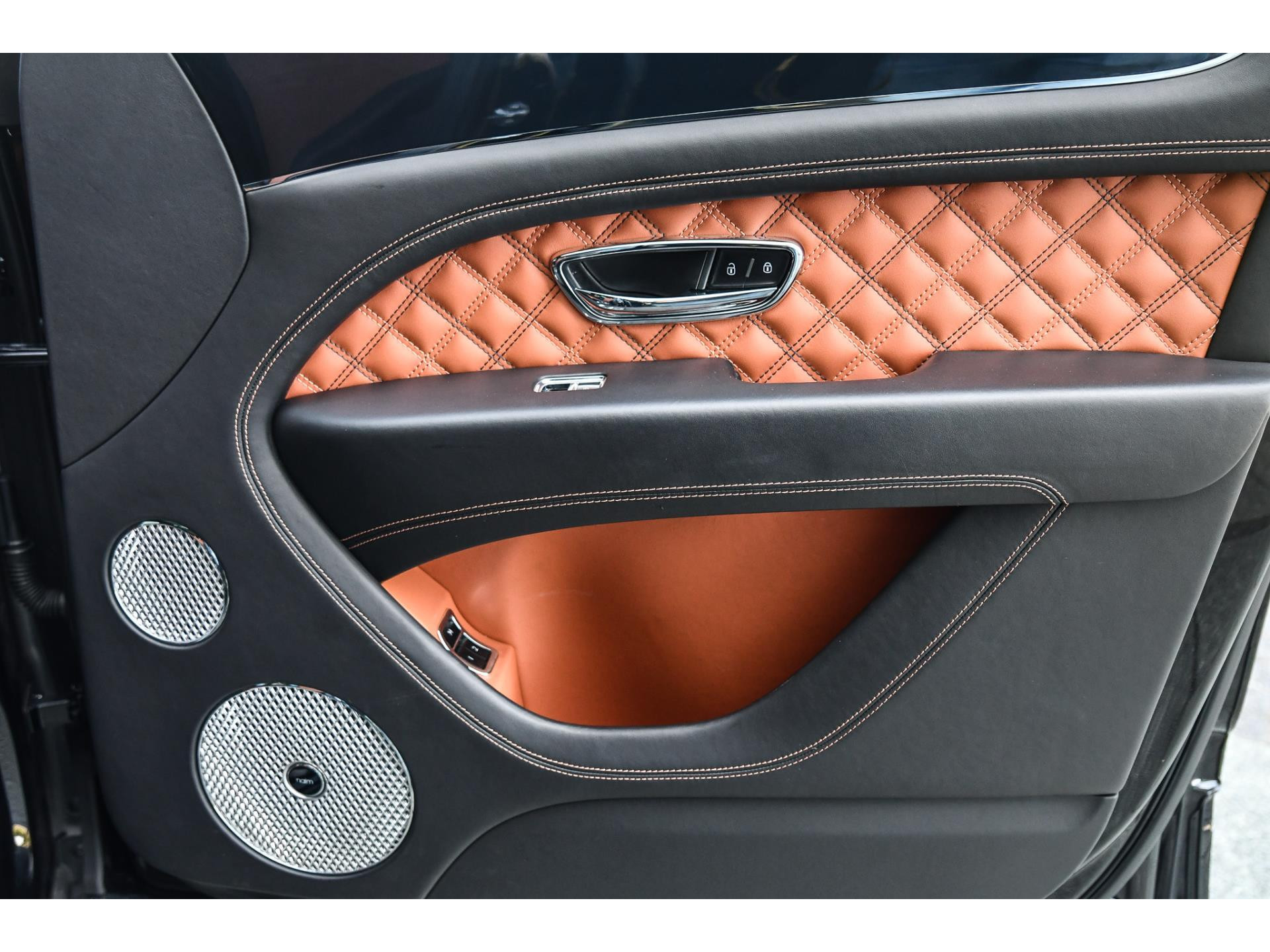 Bentley Bentayga 4.0 V8 First Edition 47476714-18.jpg | Bruijns Auto