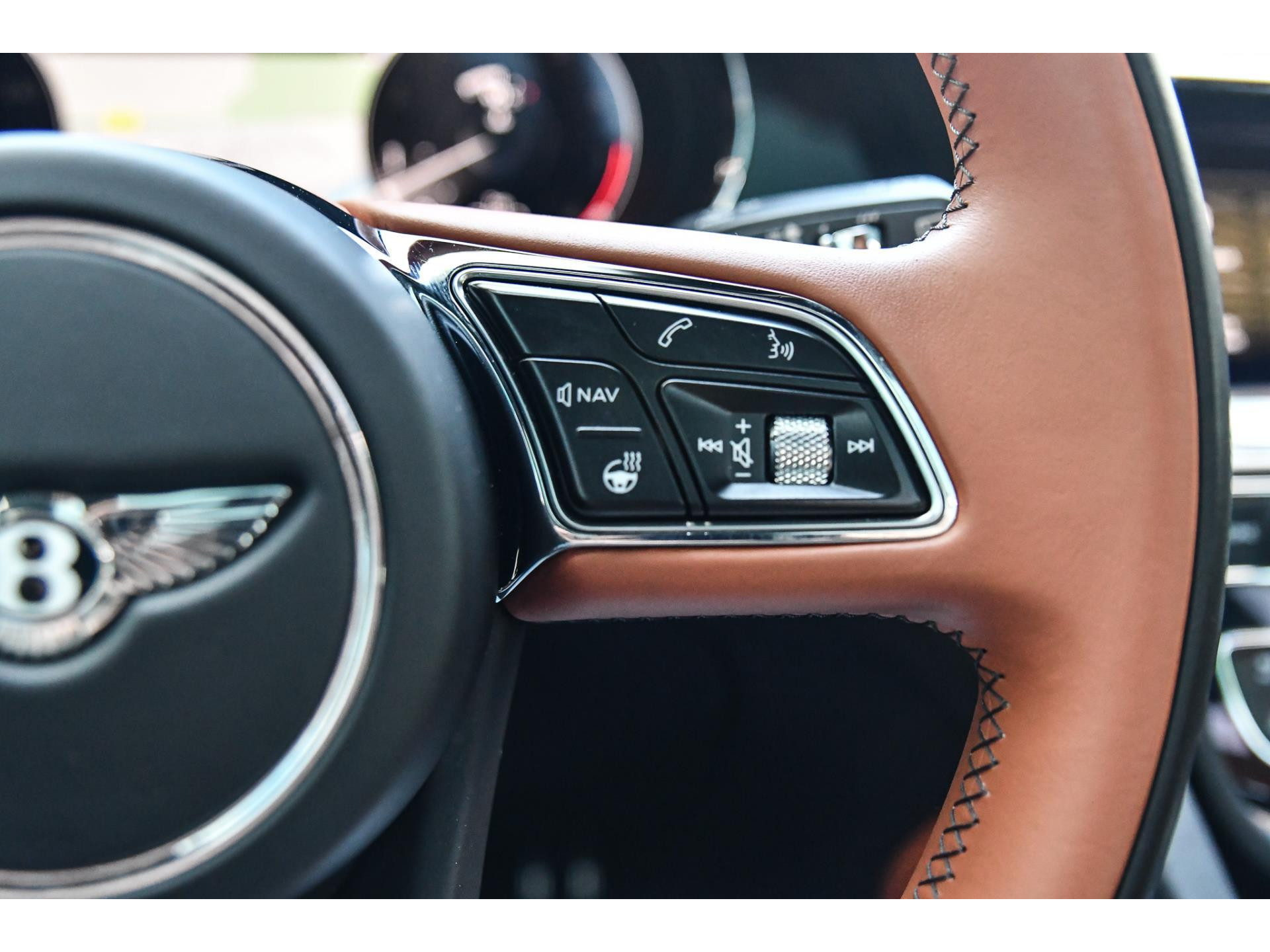 Bentley Bentayga 4.0 V8 First Edition 47476714-40.jpg | Bruijns Auto