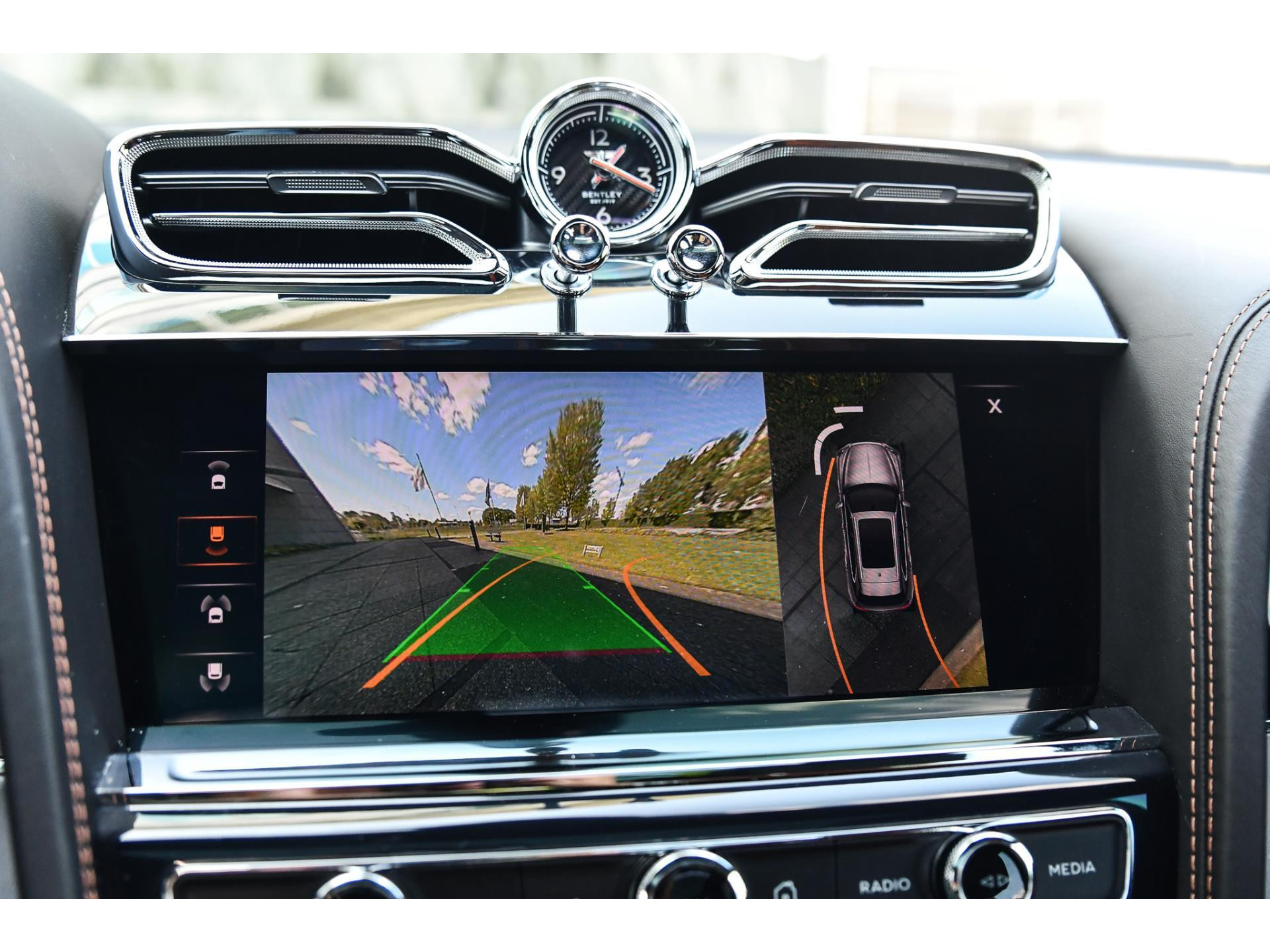 Bentley Bentayga 4.0 V8 First Edition 47476714-44.jpg | Bruijns Auto