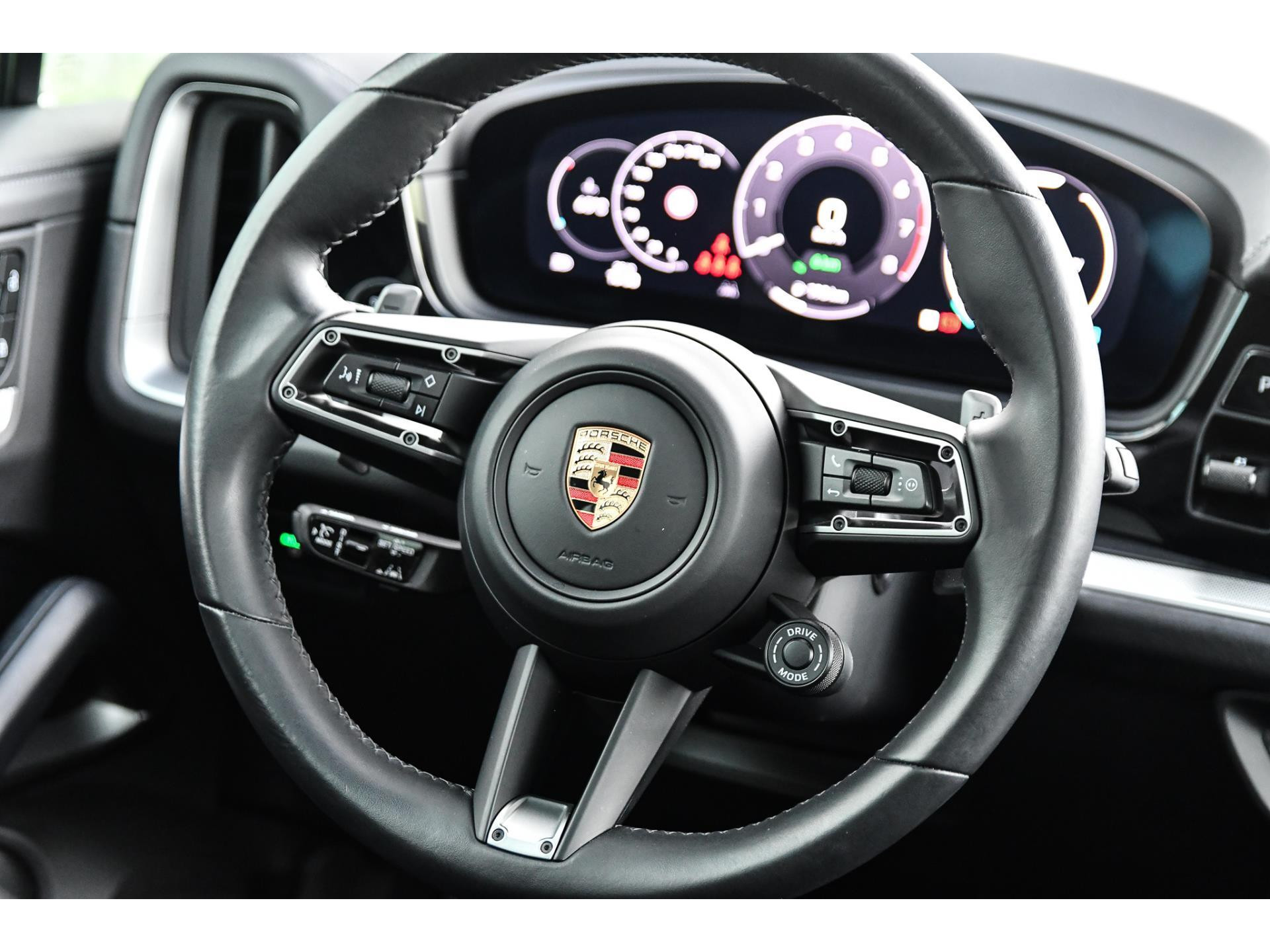 Porsche Cayenne 3.0 E-Hybrid Aventurine Green PTS 47476722-11.jpg | Bruijns Auto