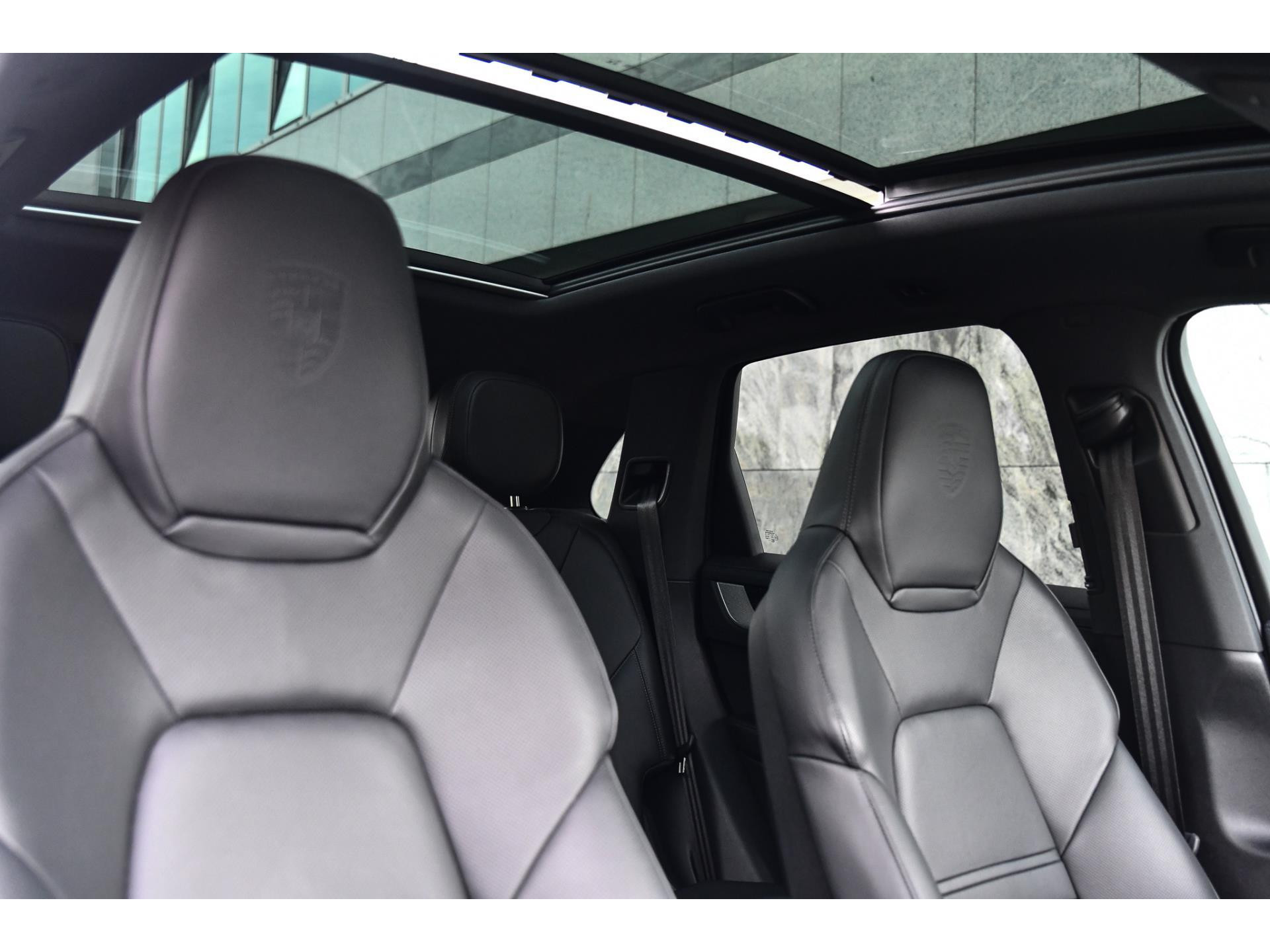 Porsche Cayenne 3.0 E-Hybrid Aventurine Green PTS 47476722-13.jpg | Bruijns Auto