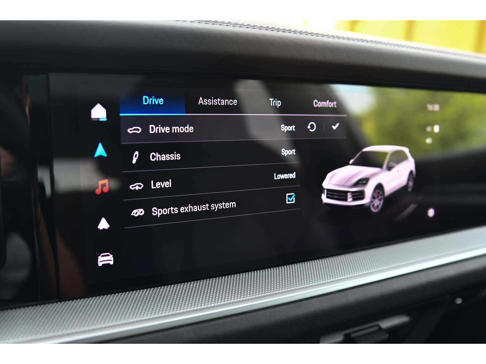 Porsche Cayenne 3.0 E-Hybrid Aventurine Green PTS 47476722-17.jpg | Bruijns Auto