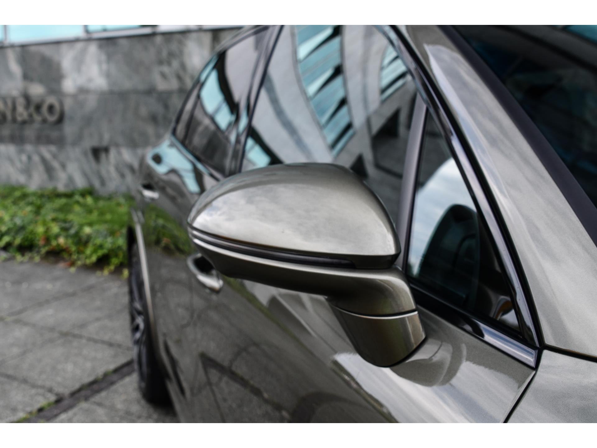 Porsche Cayenne 3.0 E-Hybrid Aventurine Green PTS 47476722-27.jpg | Bruijns Auto