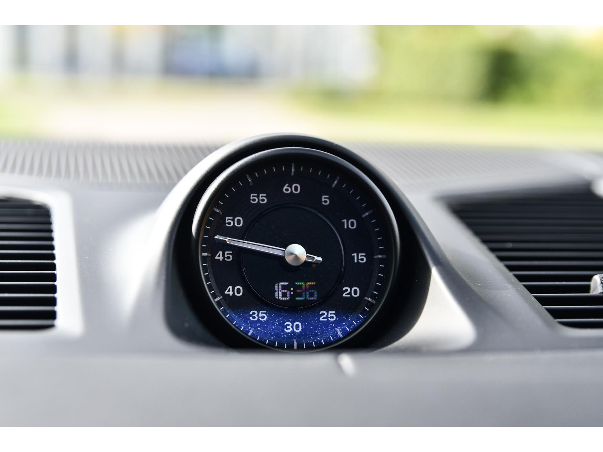 Porsche Cayenne 3.0 E-Hybrid Aventurine Green PTS 47476722-44.jpg | Bruijns Auto