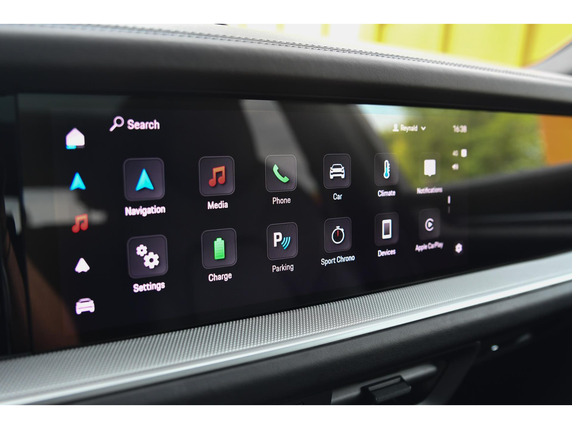 Porsche Cayenne 3.0 E-Hybrid Aventurine Green PTS 47476722-47.jpg | Bruijns Auto