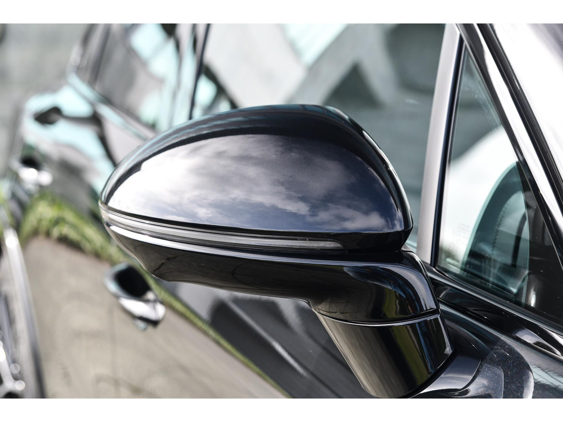 Porsche Cayenne Coupé 3.0 E-Hybrid 47476726-28.jpg | Bruijns Auto