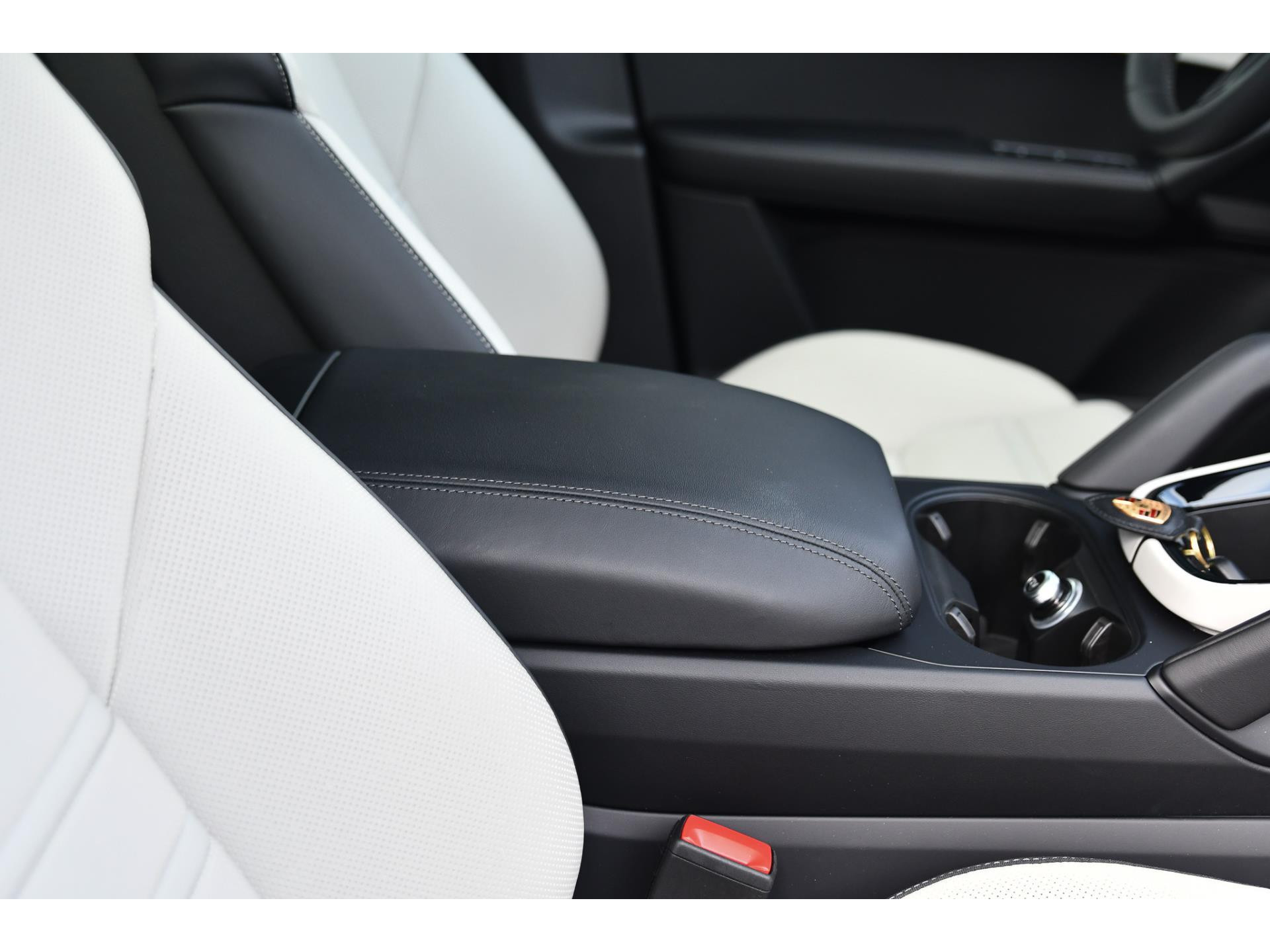 Porsche Cayenne Coupé 3.0 E-Hybrid 47476726-29.jpg | Bruijns Auto