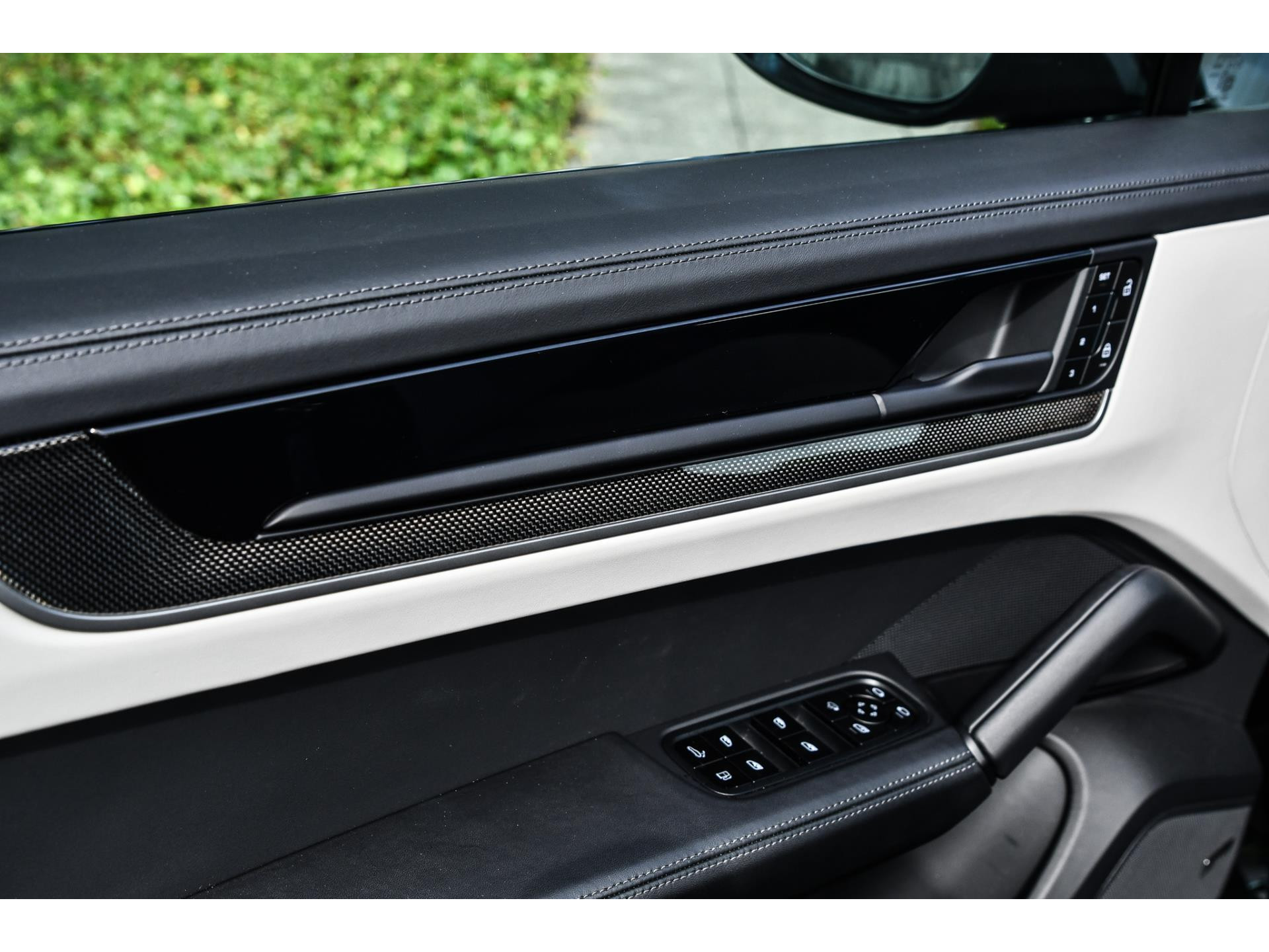 Porsche Cayenne Coupé 3.0 E-Hybrid 47476726-33.jpg | Bruijns Auto