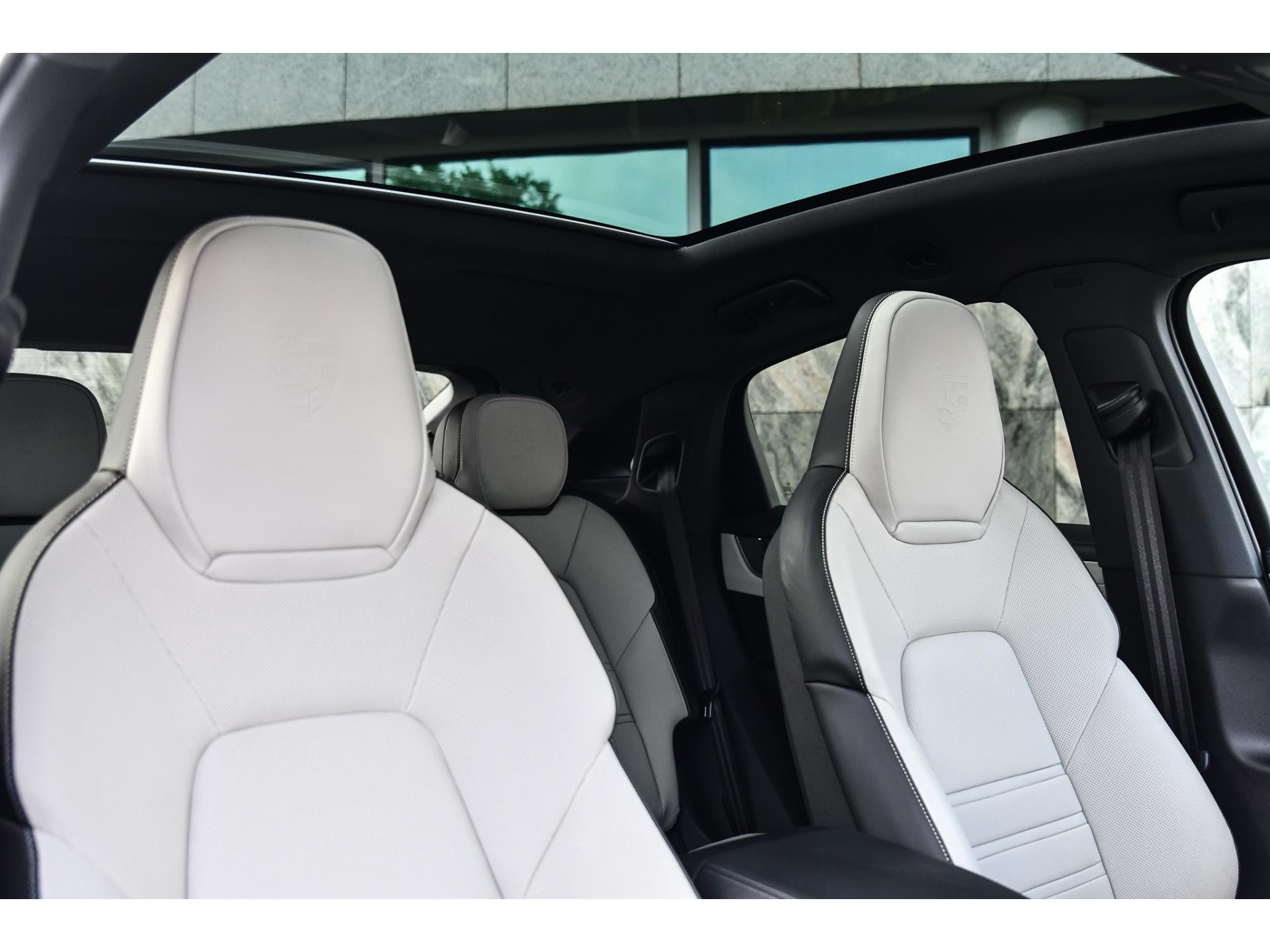 Porsche Cayenne Coupé 3.0 E-Hybrid 47476726-7.jpg | Bruijns Auto