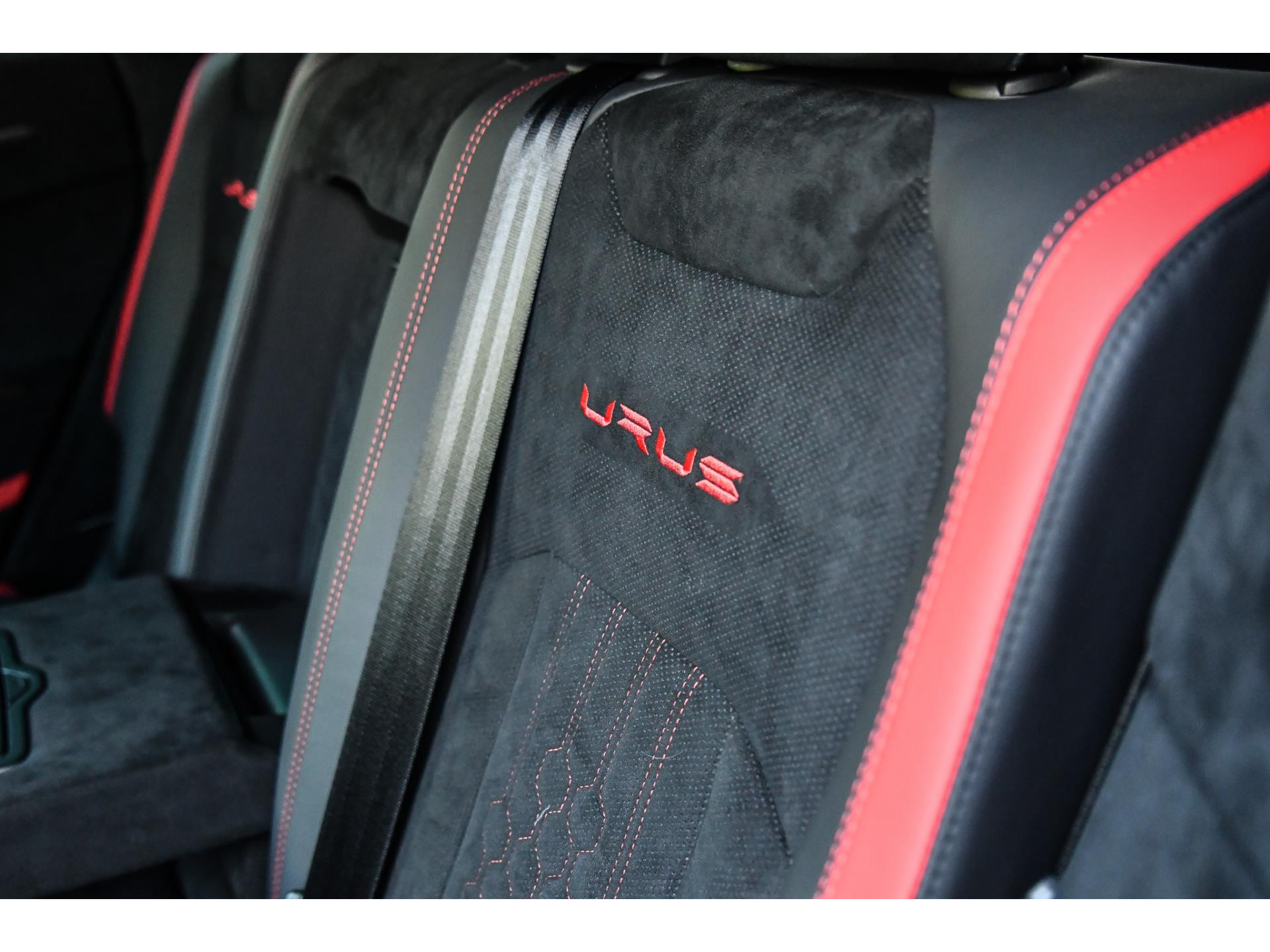 Lamborghini Urus 4.0 V8 Performante 47476730-12.jpg | Bruijns Auto