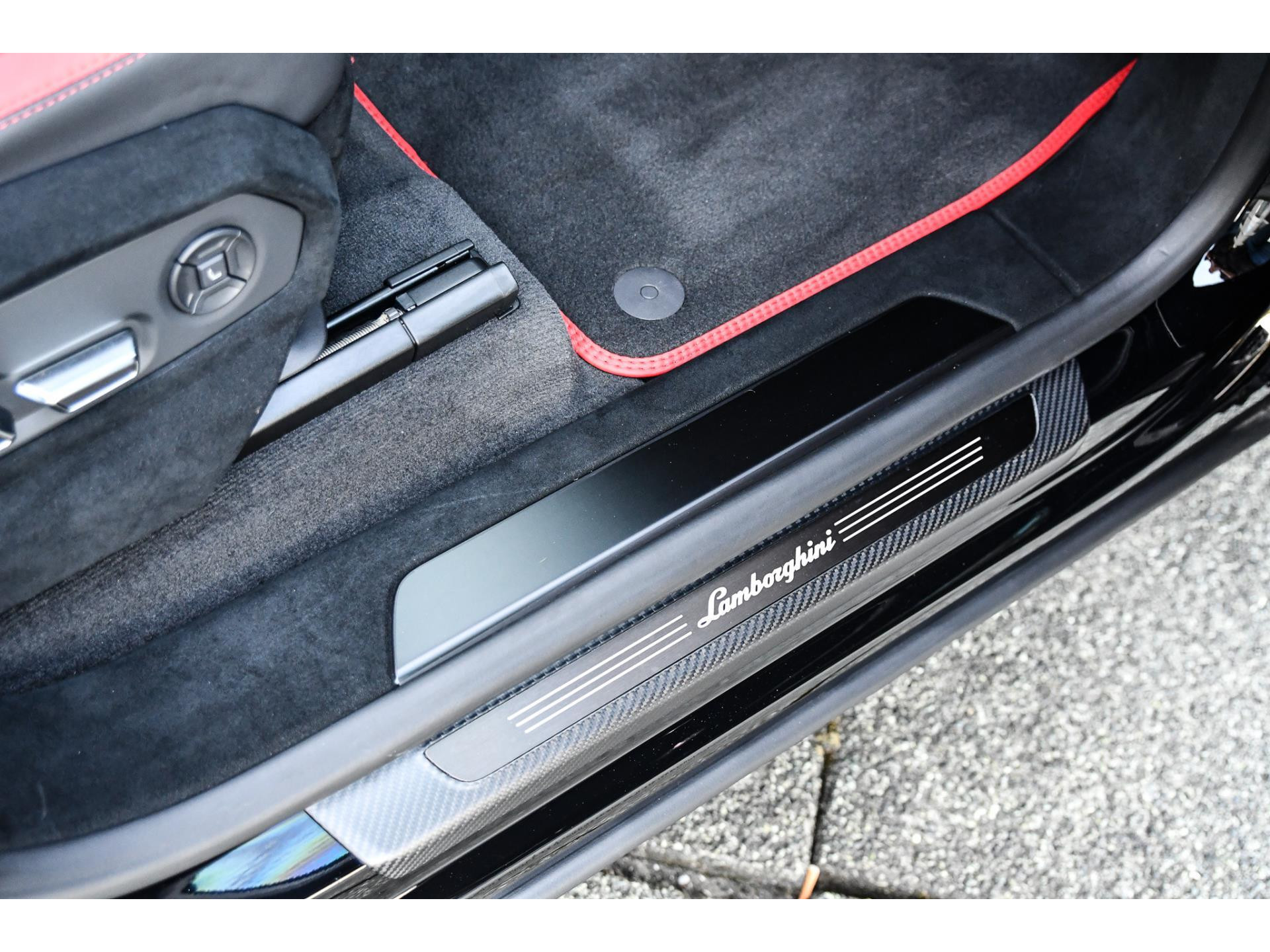 Lamborghini Urus 4.0 V8 Performante 47476730-19.jpg | Bruijns Auto