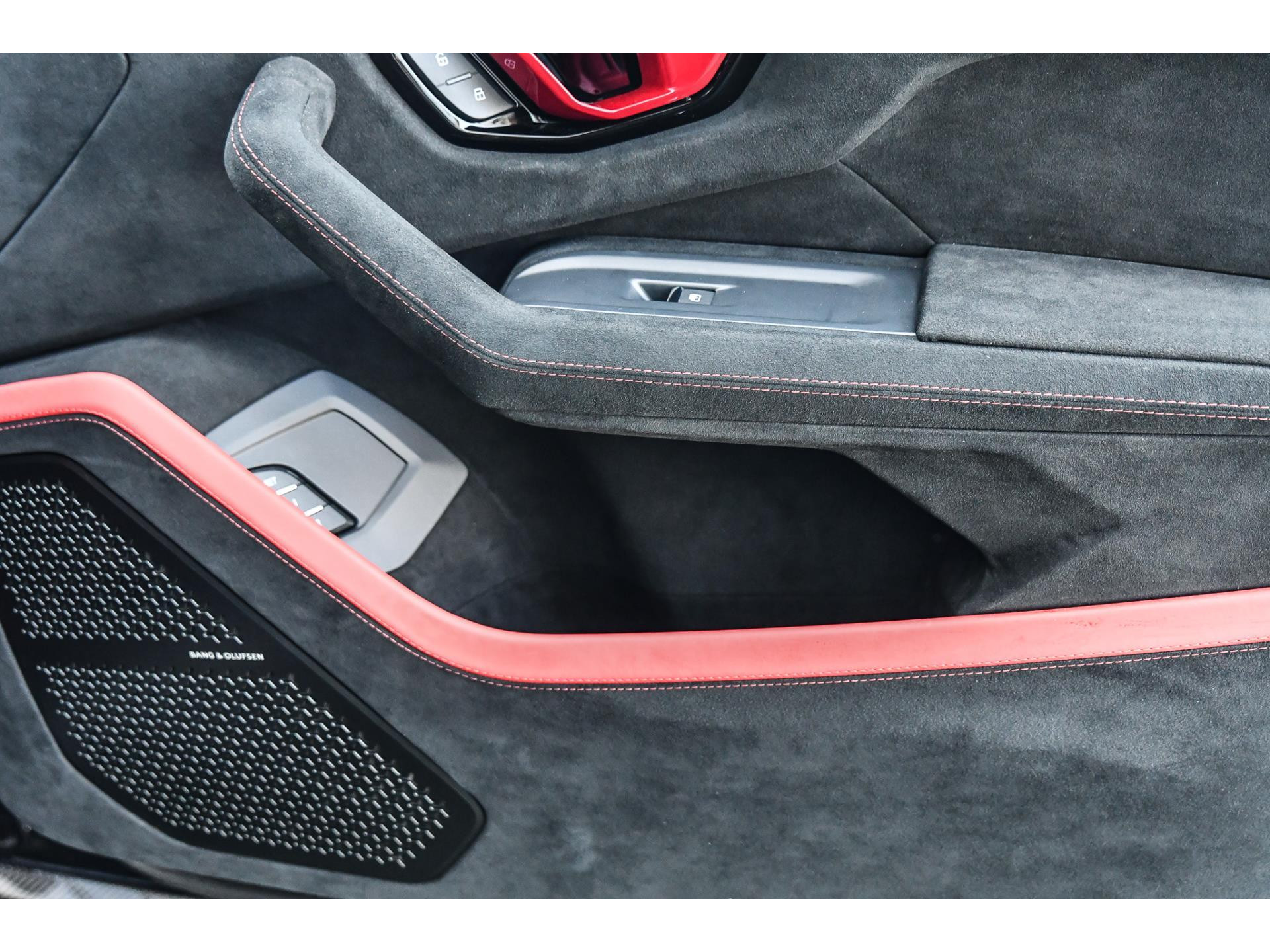 Lamborghini Urus 4.0 V8 Performante 47476730-20.jpg | Bruijns Auto