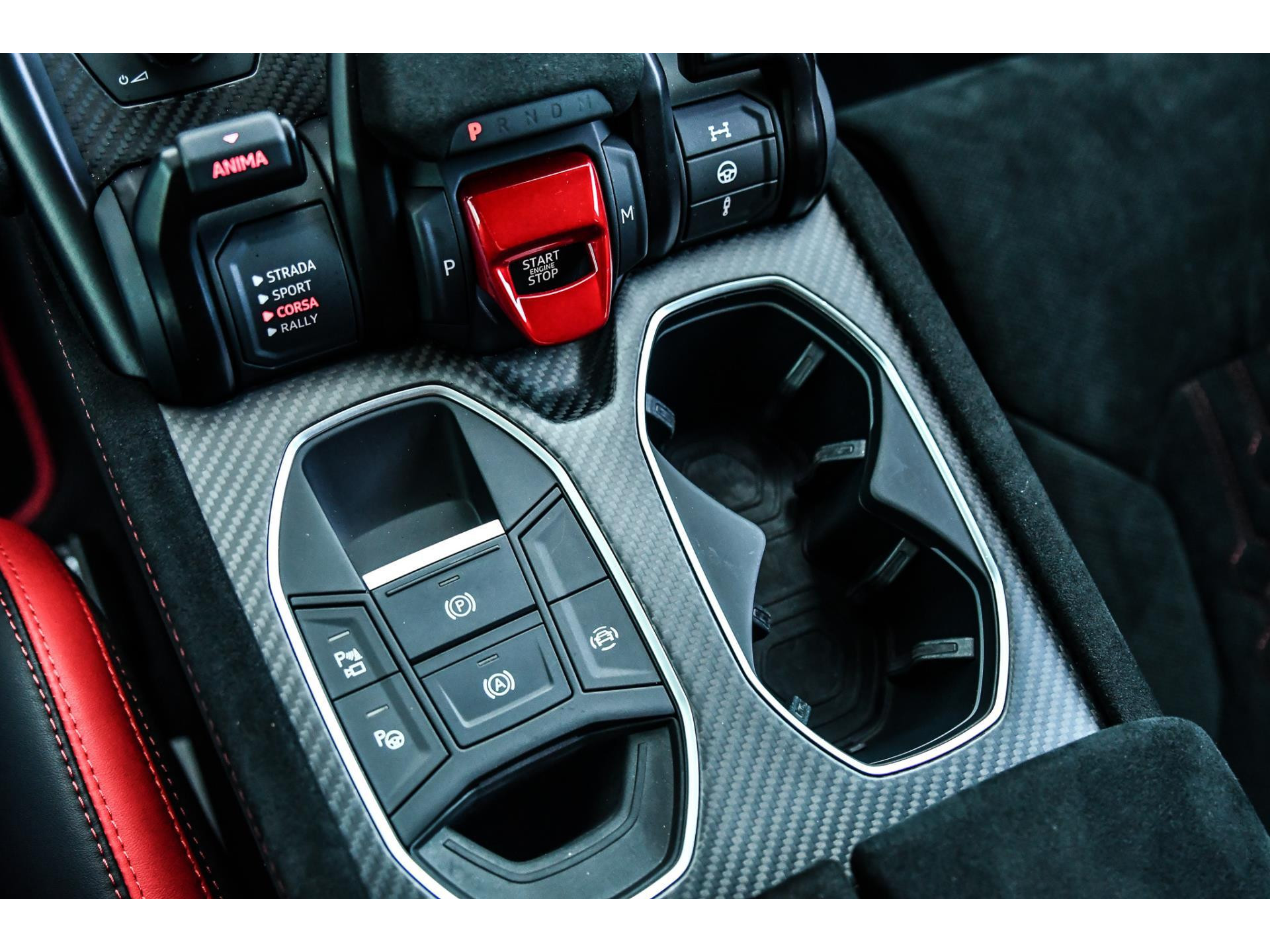 Lamborghini Urus 4.0 V8 Performante 47476730-31.jpg | Bruijns Auto