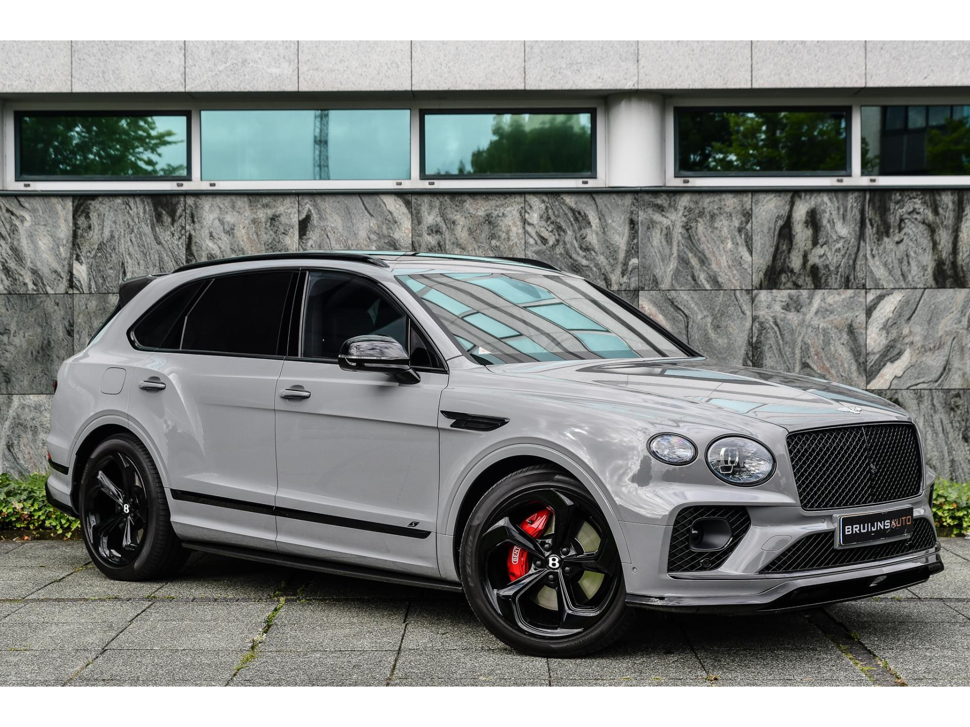 Bentley Bentayga 3.0 V6 Hybrid S Cambrain Grey |Carbon|Naim|BTW| 48560747-1.jpg | Bruijns Auto