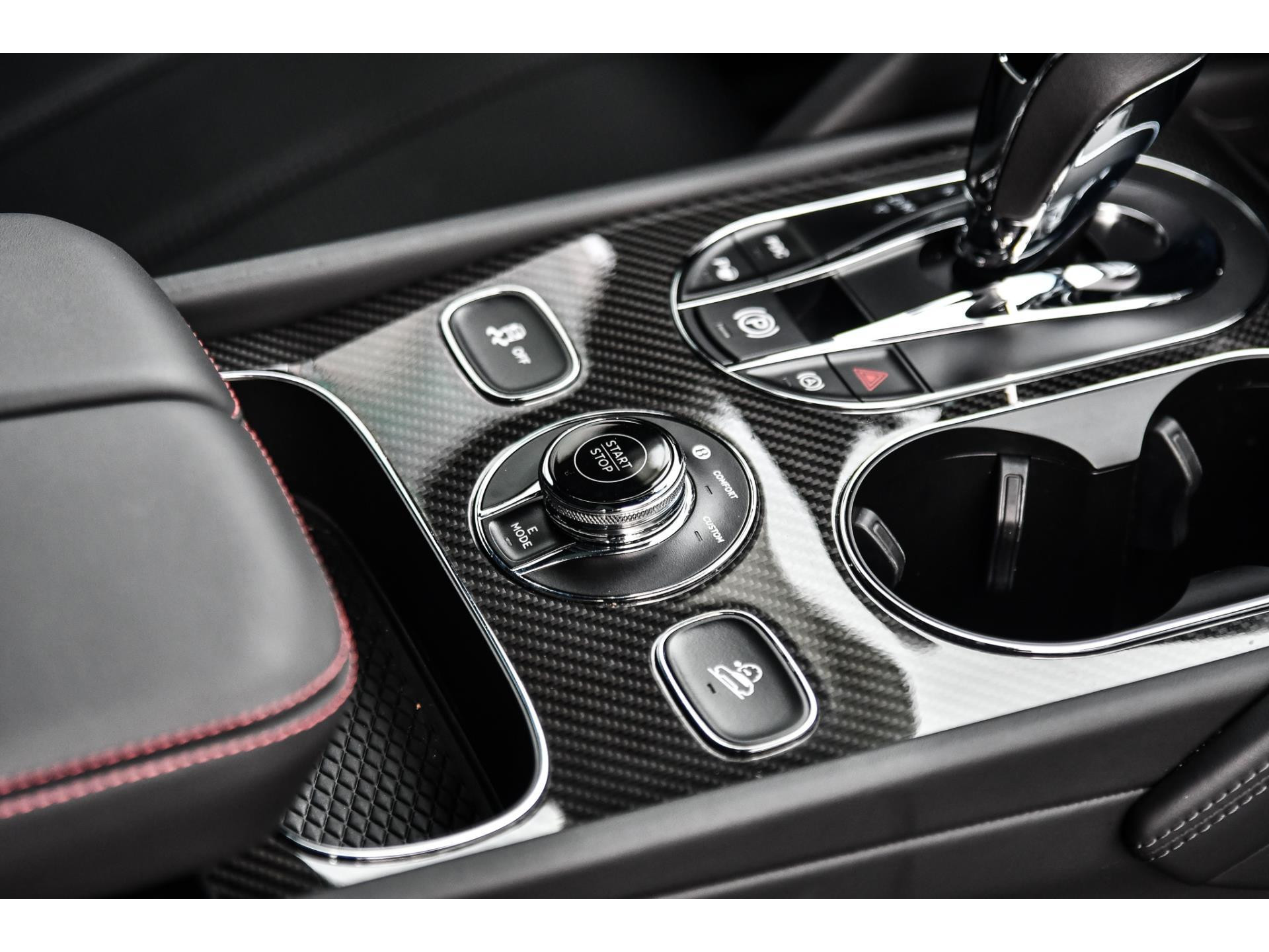 Bentley Bentayga 3.0 V6 Hybrid S Cambrain Grey |Carbon|Naim|BTW| 48560747-18.jpg | Bruijns Auto