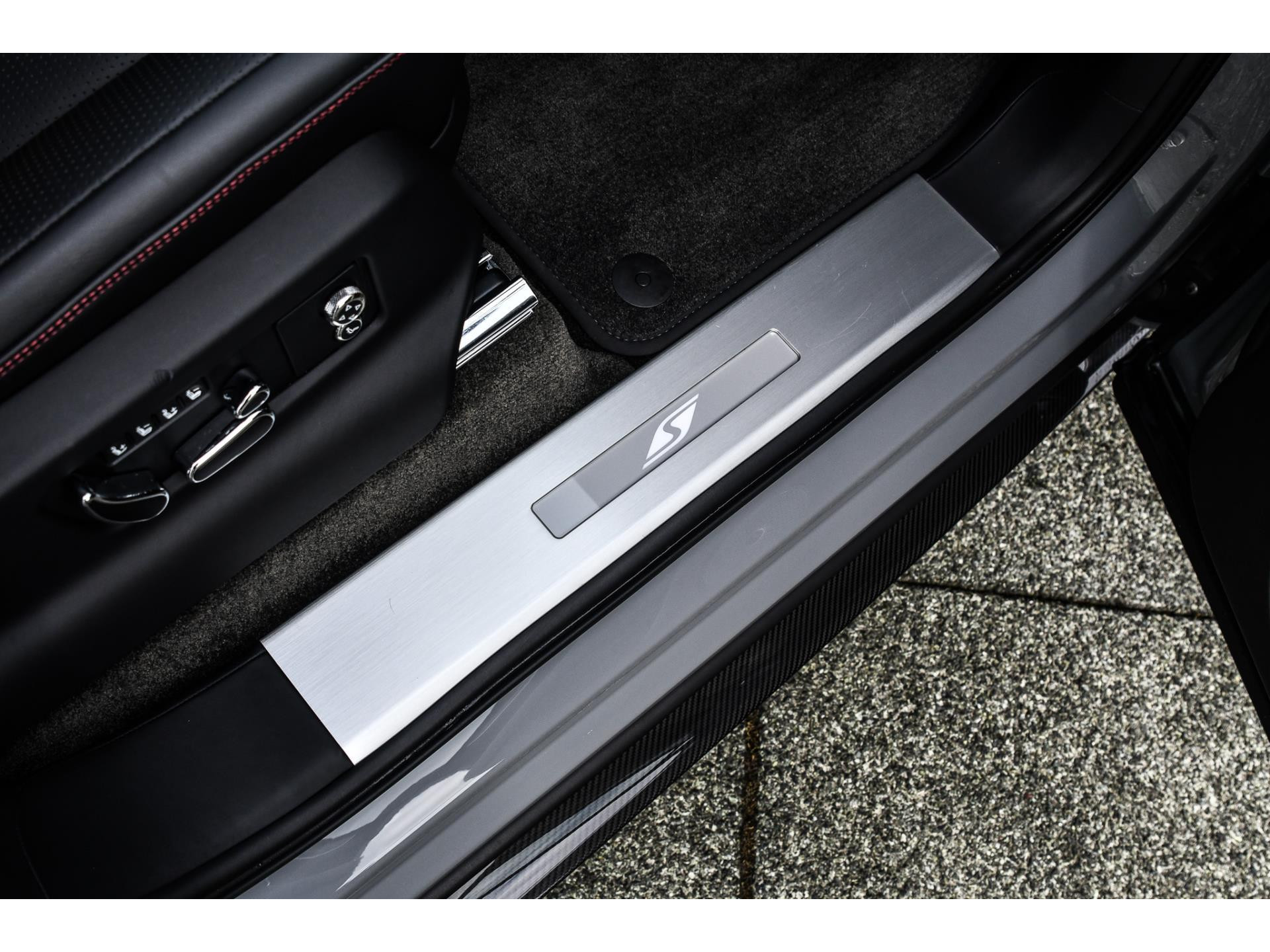 Bentley Bentayga 3.0 V6 Hybrid S Cambrain Grey |Carbon|Naim|BTW| 48560747-33.jpg | Bruijns Auto