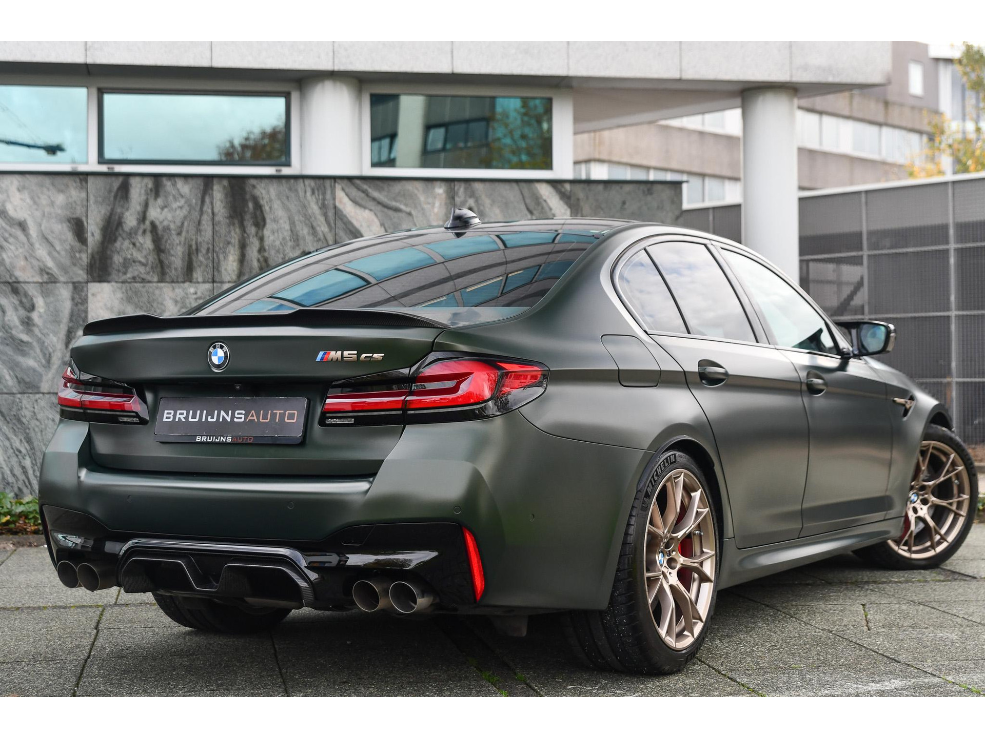 BMW 5 Serie M5 CS Frozen Deep Green 48608230-2.jpg | Bruijns Auto