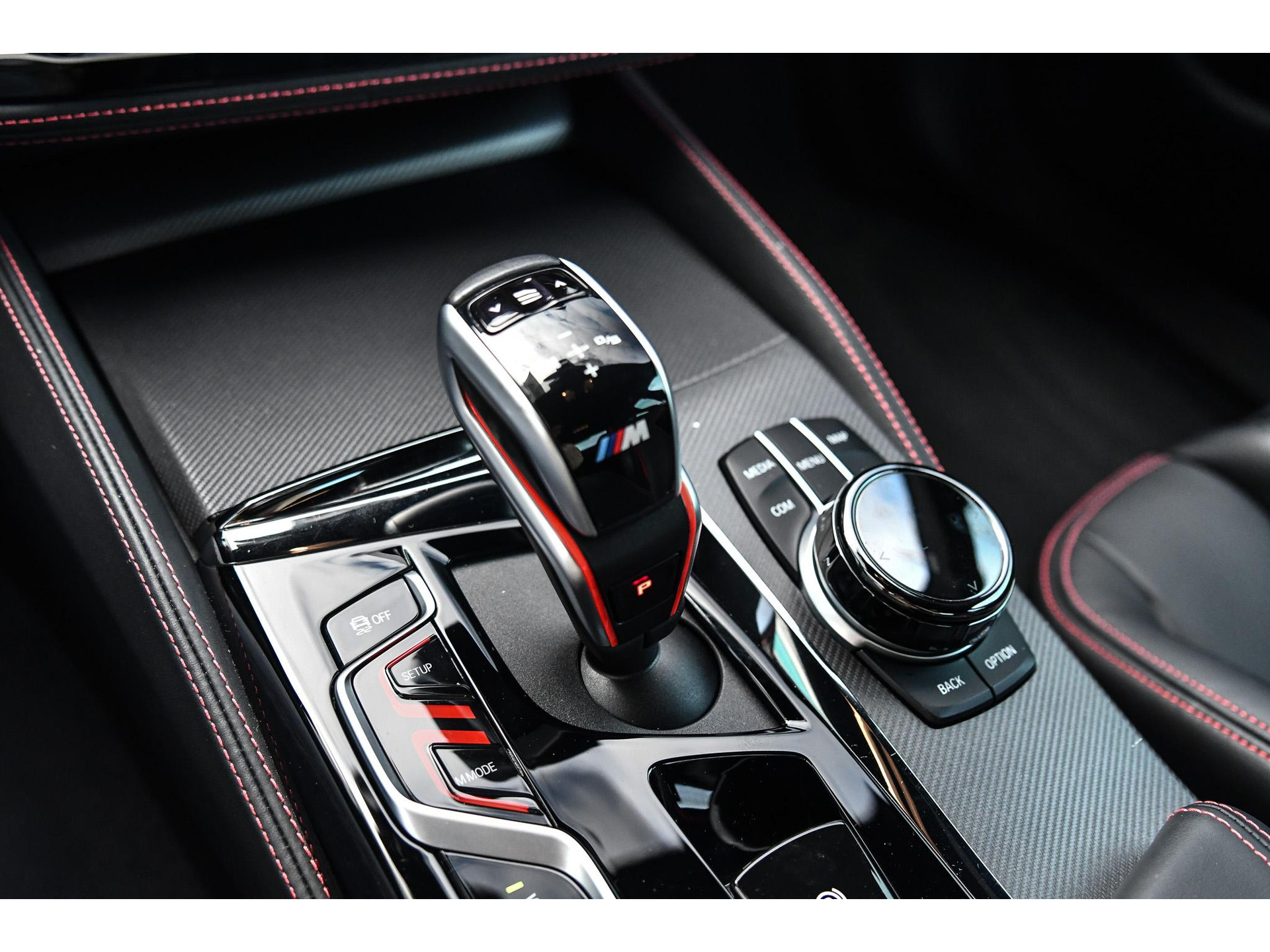 BMW 5 Serie M5 CS Frozen Deep Green 48608230-43.jpg | Bruijns Auto