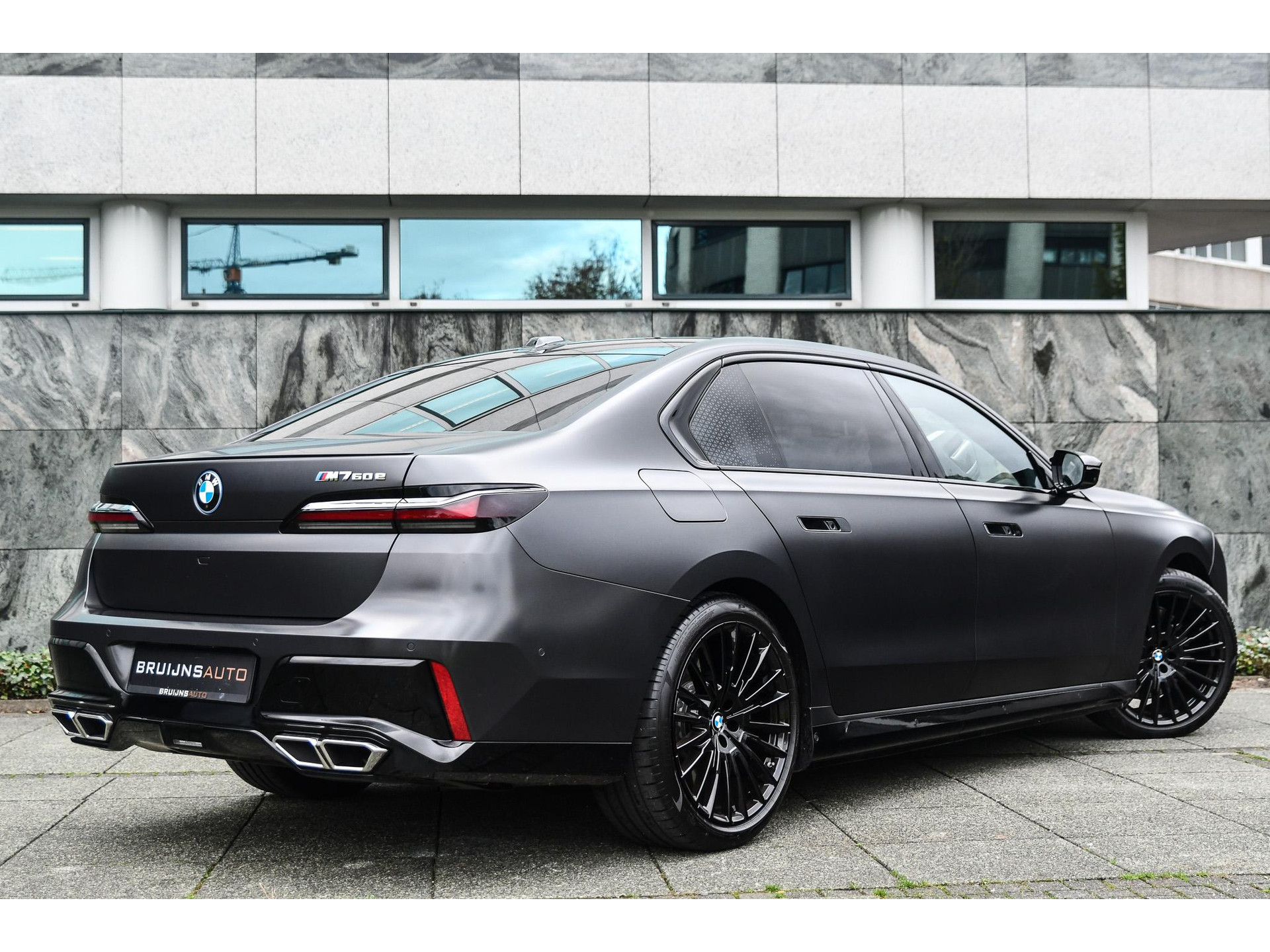 BMW 7 Serie M760e xDrive |Theatre screen|M-sport|BTW| 48609044-2.jpg | Bruijns Auto