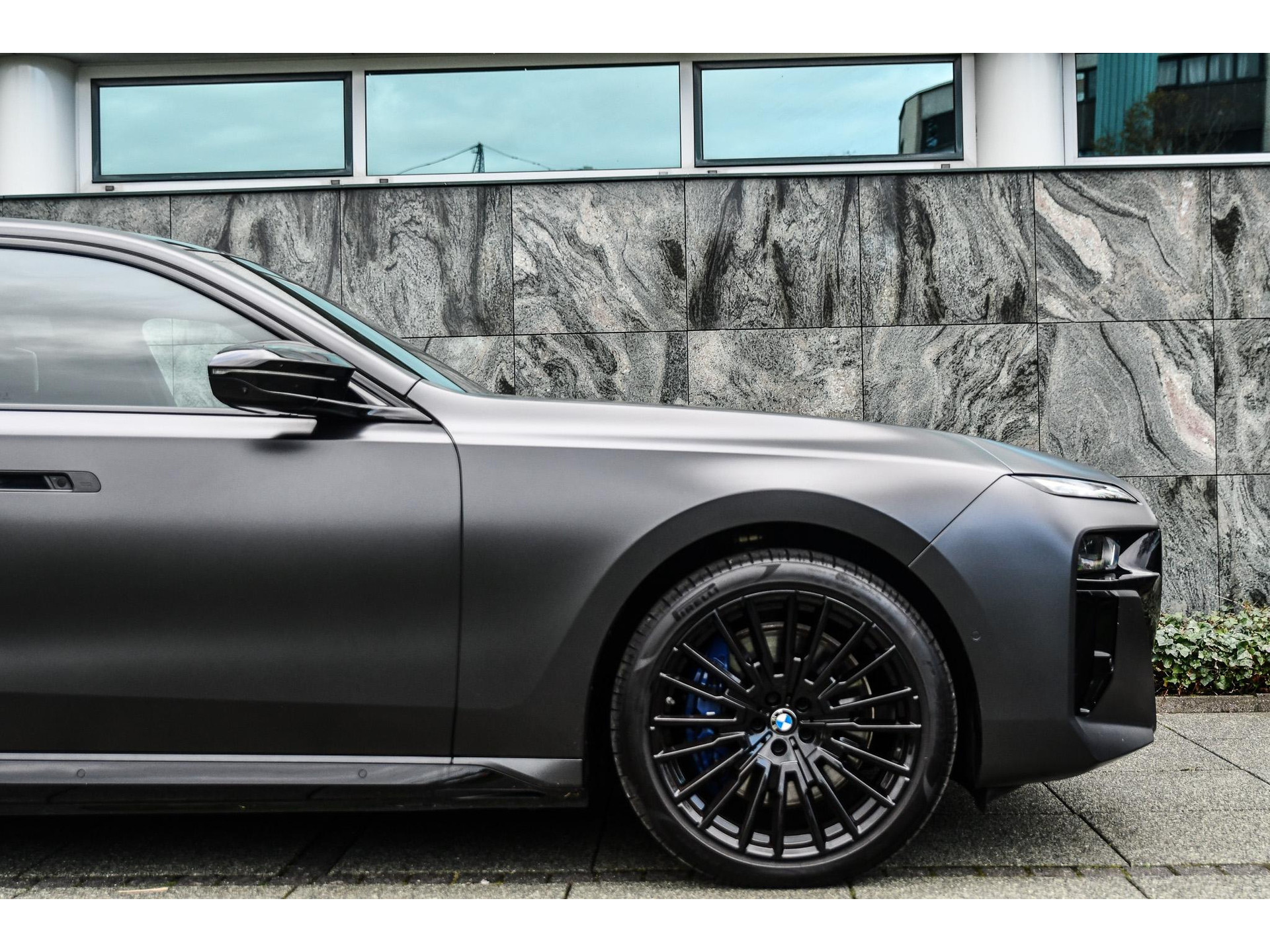 BMW 7 Serie M760e xDrive |Theatre screen|M-sport|BTW| 48609044-26.jpg | Bruijns Auto