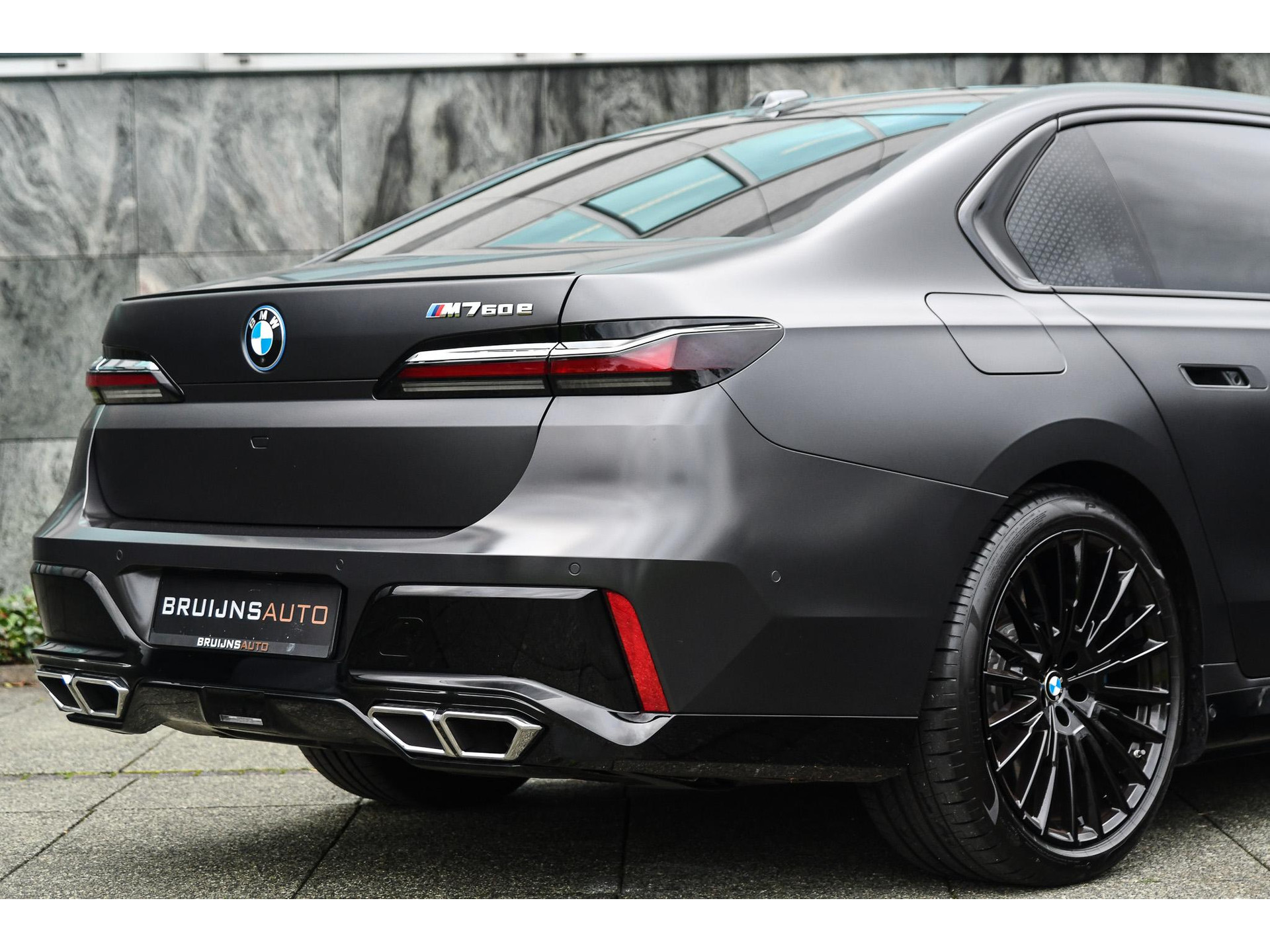 BMW 7 Serie M760e xDrive |Theatre screen|M-sport|BTW| 48609044-5.jpg | Bruijns Auto