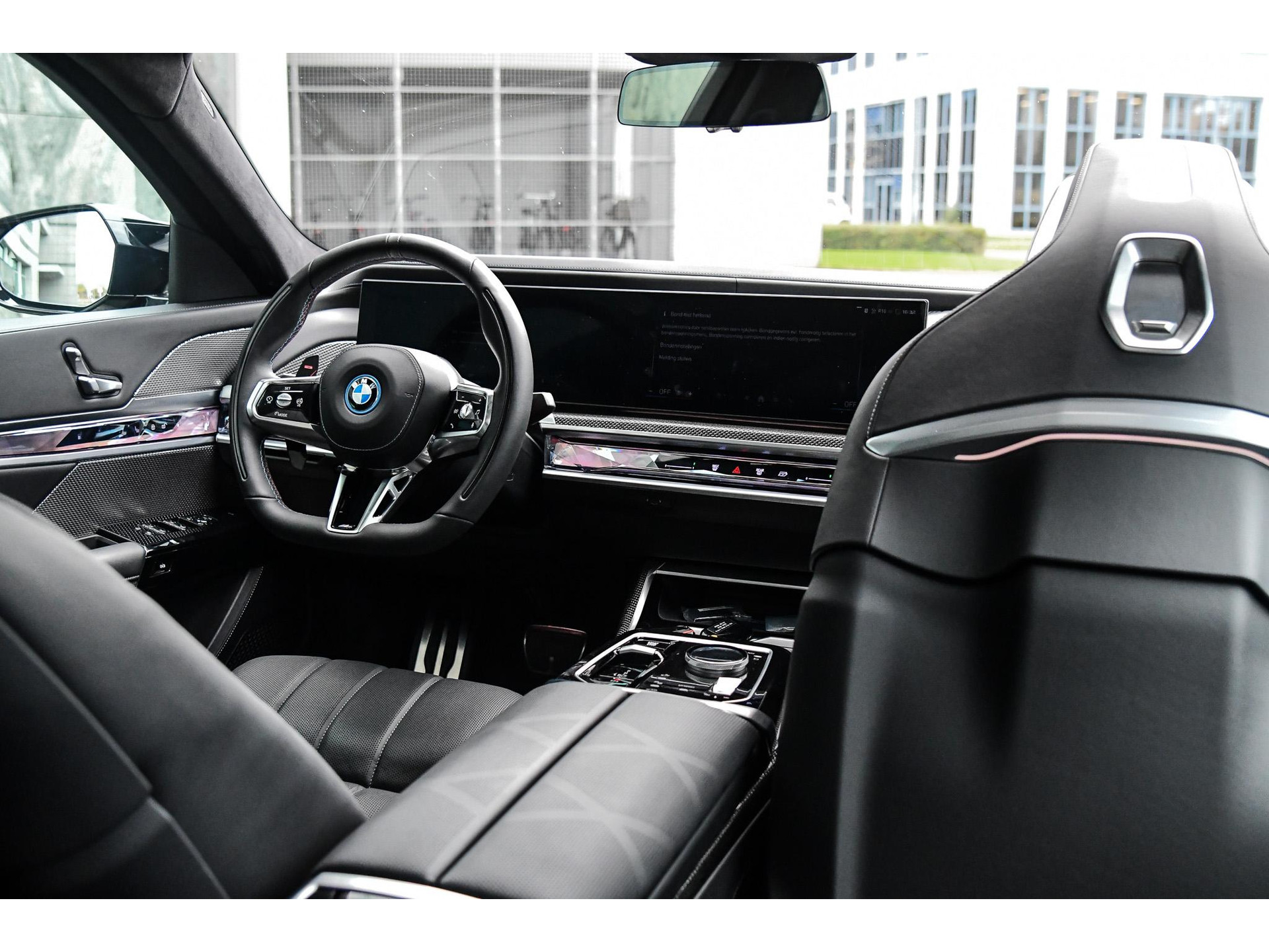 BMW 7 Serie M760e xDrive |Theatre screen|M-sport|BTW| 48609044-9.jpg | Bruijns Auto