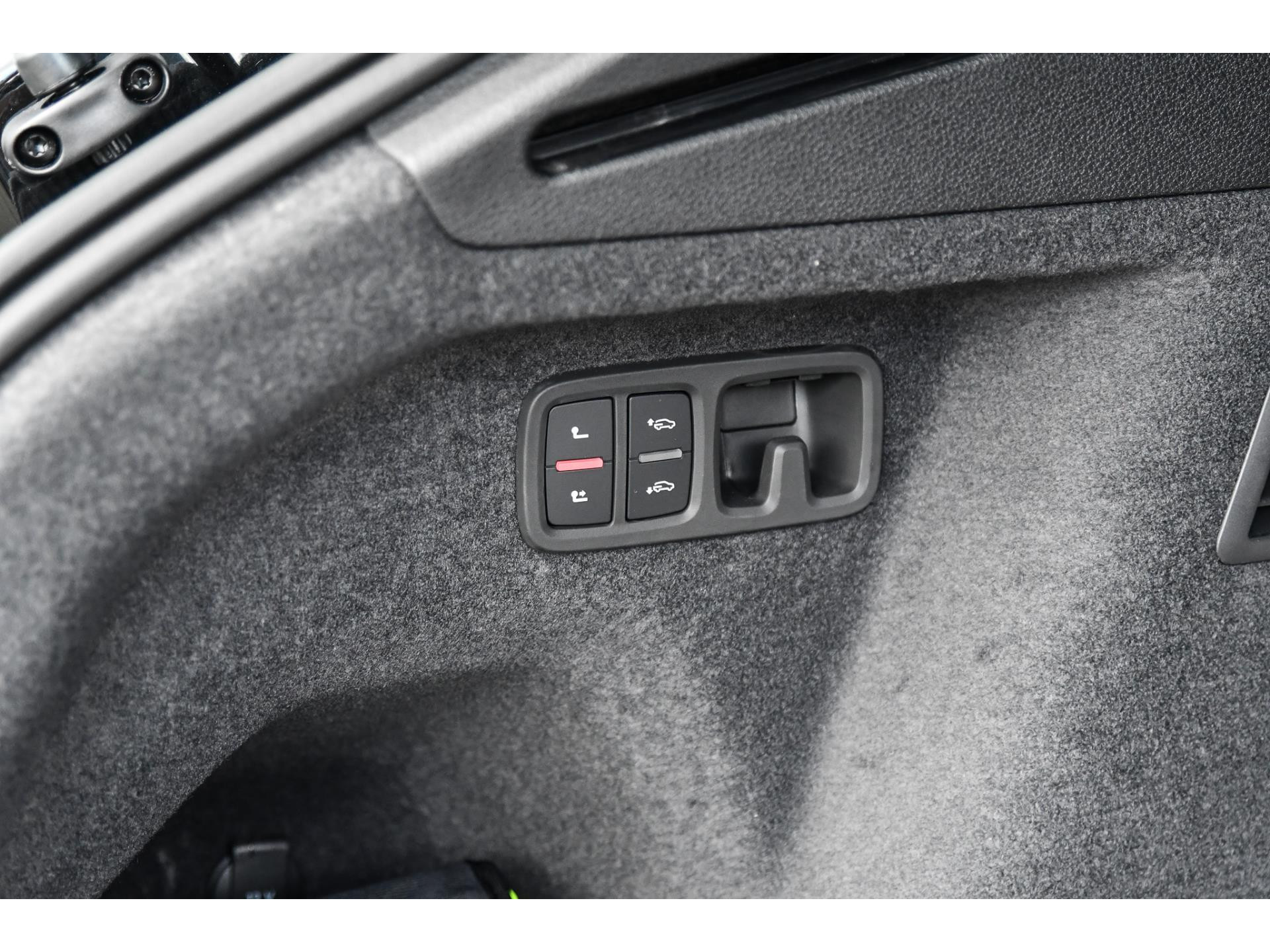 Audi Q8 60 TFSI e quattro Pro Line S Competition 48610090-36.jpg | Bruijns Auto