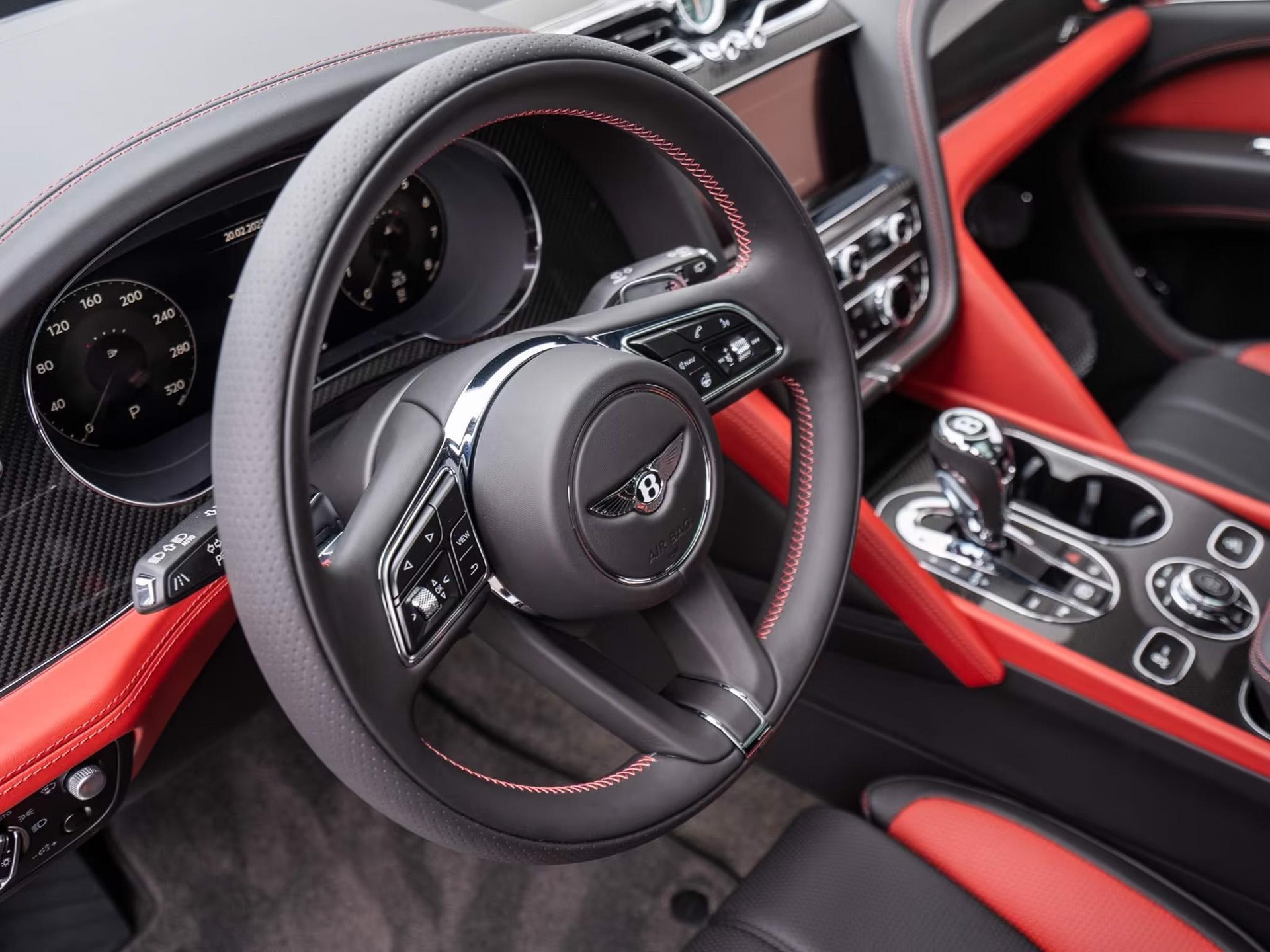 Bentley Bentayga 4.0 V8 S|Carbon Exterieur&Interieur|Naim|Cambrain| 48679890-12.jpg | Bruijns Auto