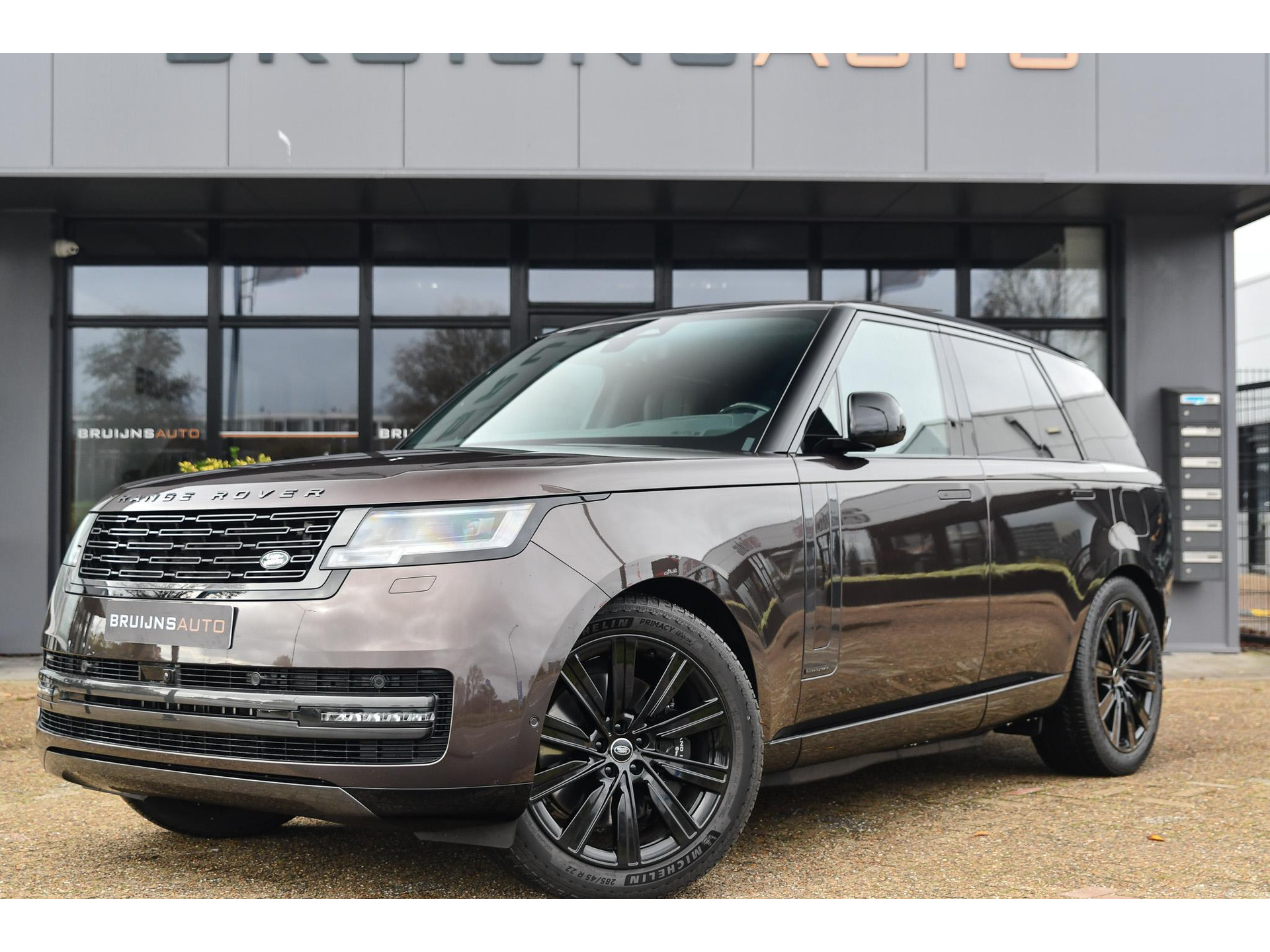 Land Rover Range Rover P550e Autobiography Tourmaline Brown SV 48829747-0.jpg | Bruijns Auto