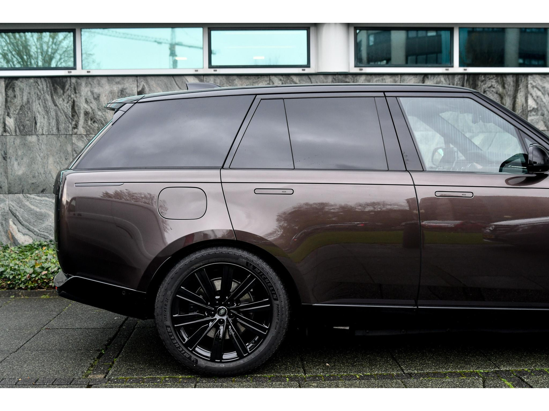 Land Rover Range Rover Tourmaline Brown SV 48829747-10.jpg | Bruijns Auto