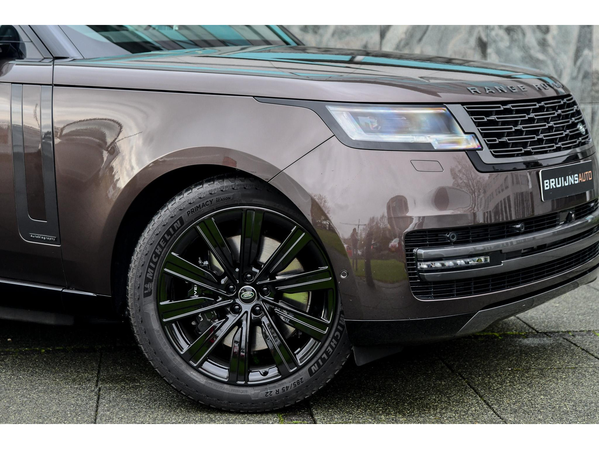 Land Rover Range Rover Tourmaline Brown SV 48829747-14.jpg | Bruijns Auto