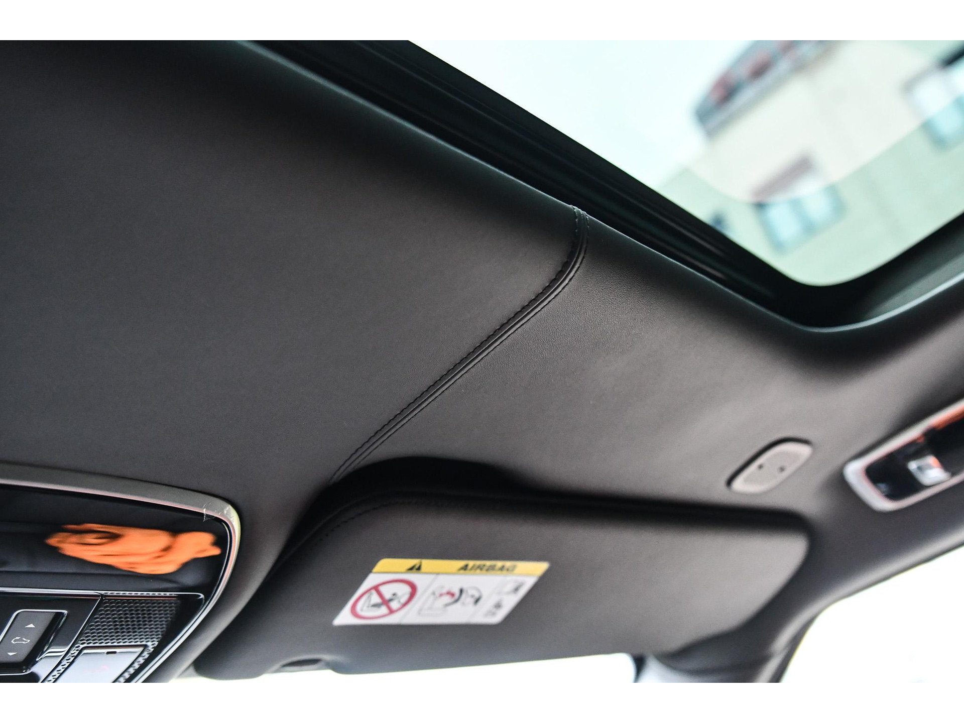 Land Rover Range Rover Tourmaline Brown SV 48829747-26.jpg | Bruijns Auto