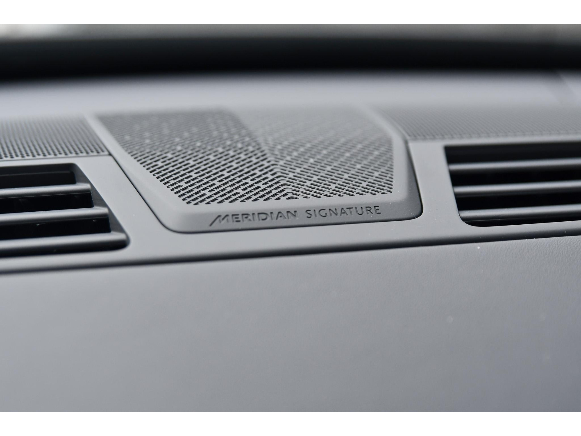 Land Rover Range Rover Tourmaline Brown SV 48829747-32.jpg | Bruijns Auto