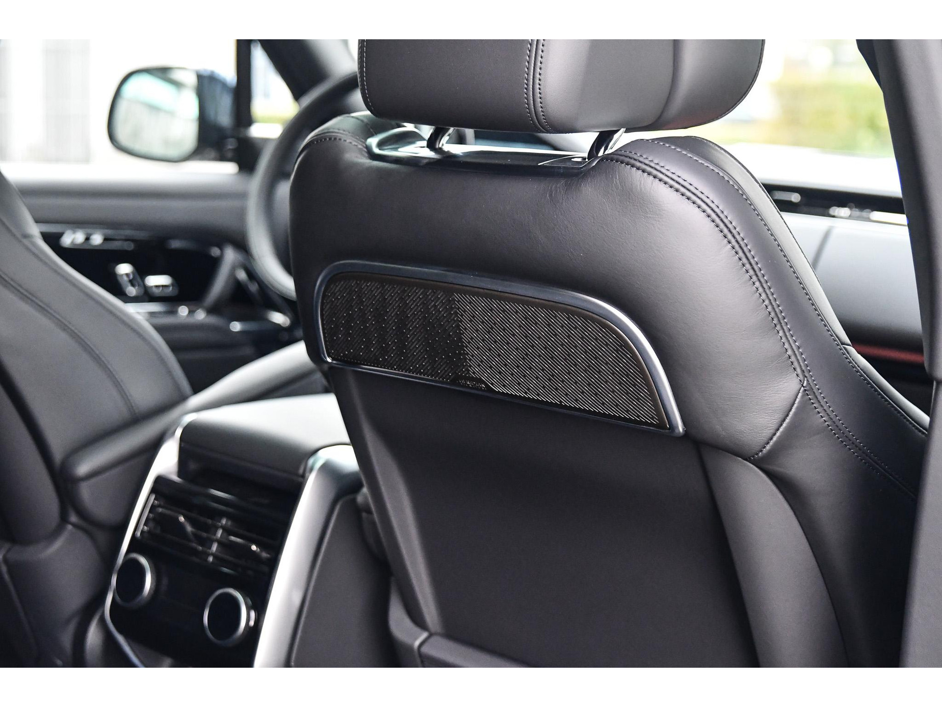 Land Rover Range Rover Tourmaline Brown SV 48829747-7.jpg | Bruijns Auto