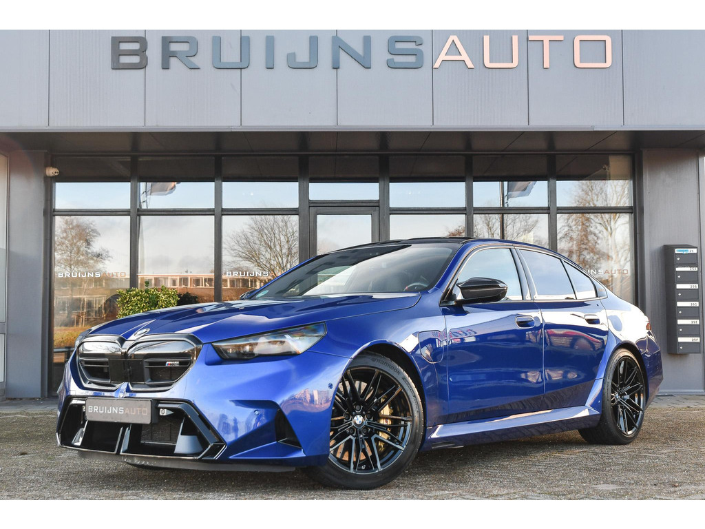 BMW M5 Sedan M5 Marina-bay-bla|Carbon Exterieur|Keramisch|BTW| 49813251-0.jpg | Bruijns Auto